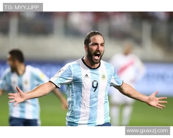 伊瓜因荣膺西甲最佳球员,阿根廷未来之星冉冉升起 伊瓜因荣膺西甲最佳球员,阿根廷未来之星冉冉升起