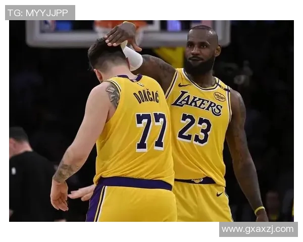 詹皇:队内氛围稳定,有信心冲击总冠军 詹皇:队内氛围稳定,有信心冲击总冠军